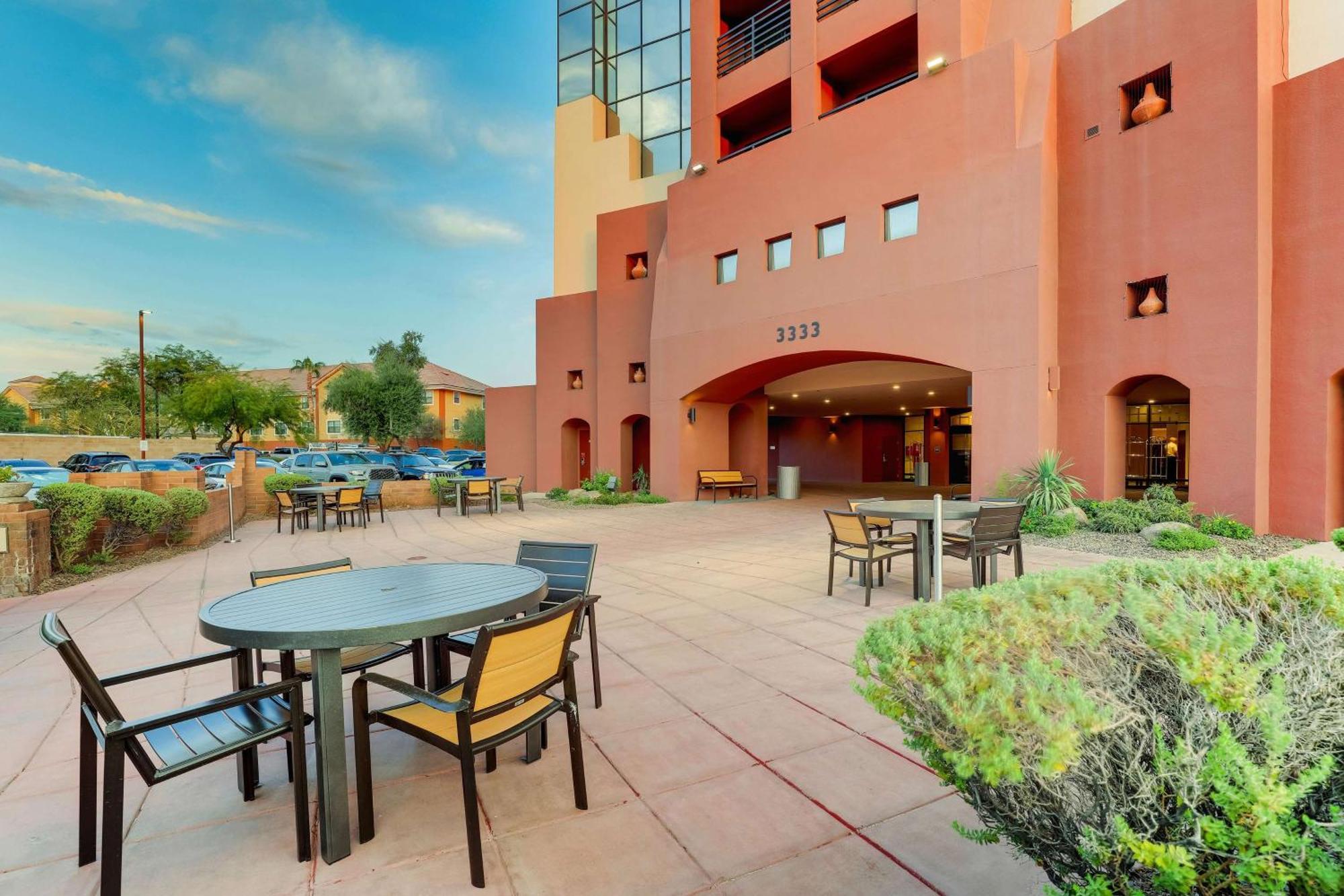Drury Inn & Suites Phoenix Airport Eksteriør billede