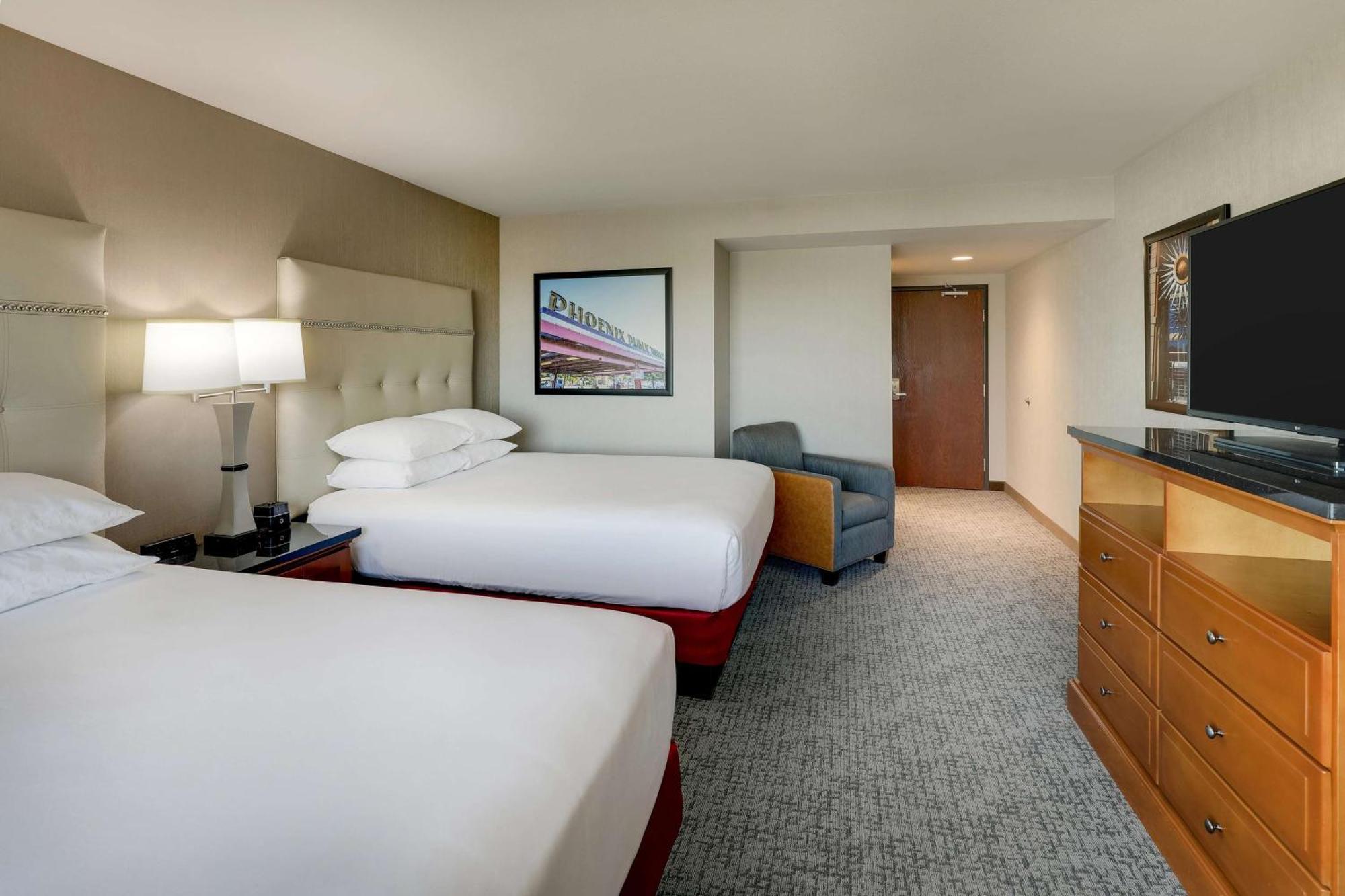 Drury Inn & Suites Phoenix Airport Eksteriør billede