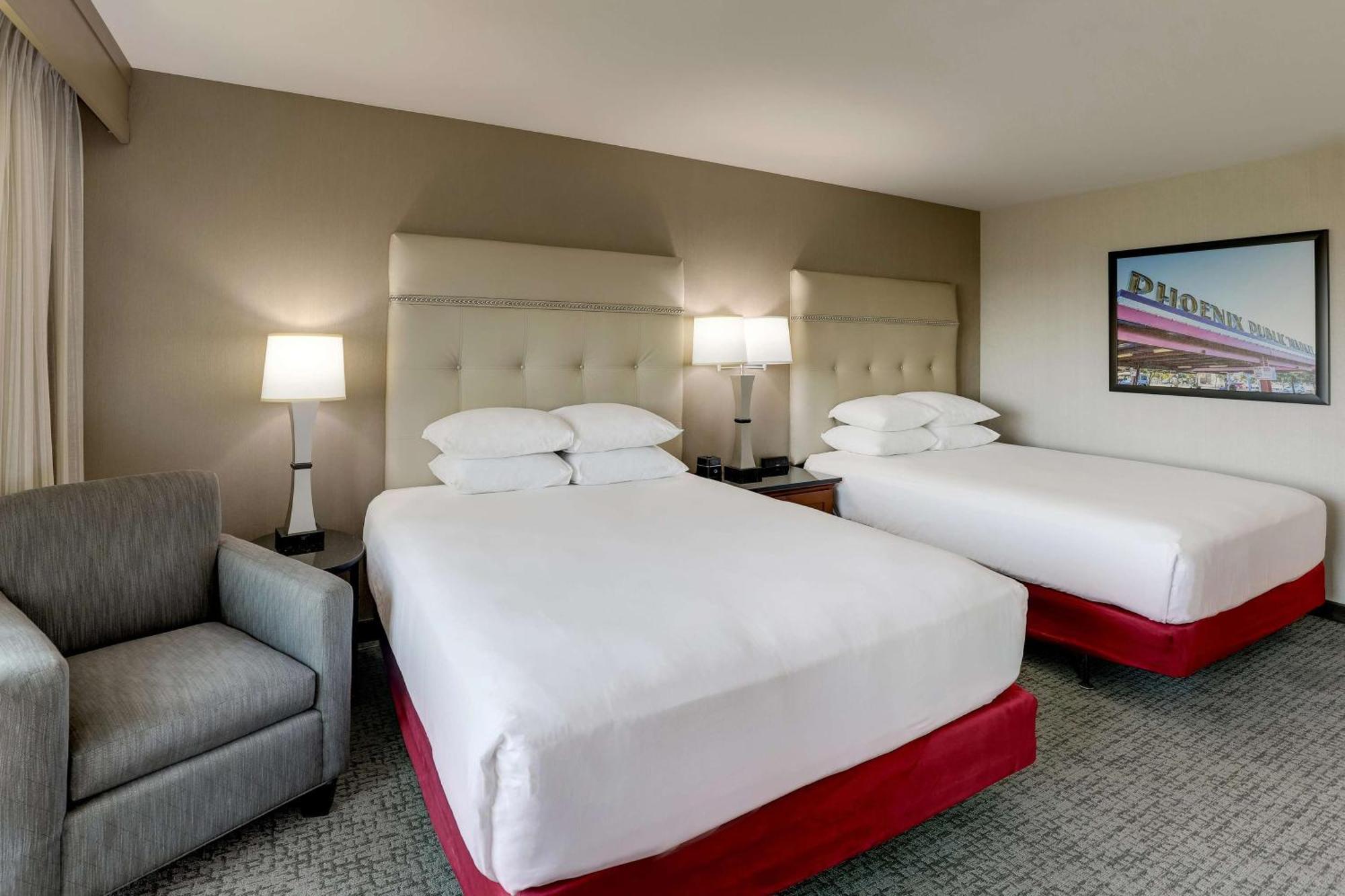 Drury Inn & Suites Phoenix Airport Eksteriør billede