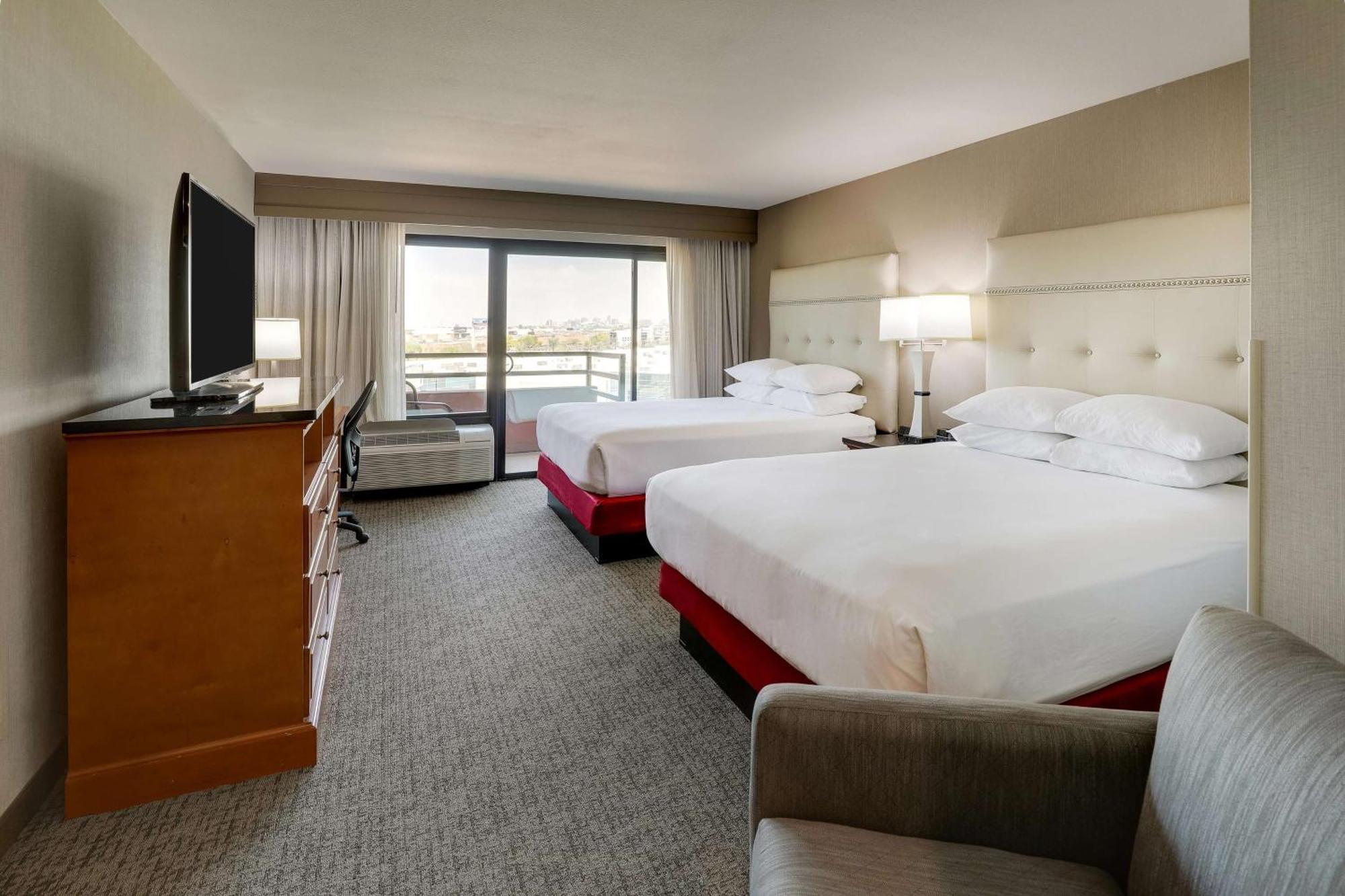 Drury Inn & Suites Phoenix Airport Eksteriør billede
